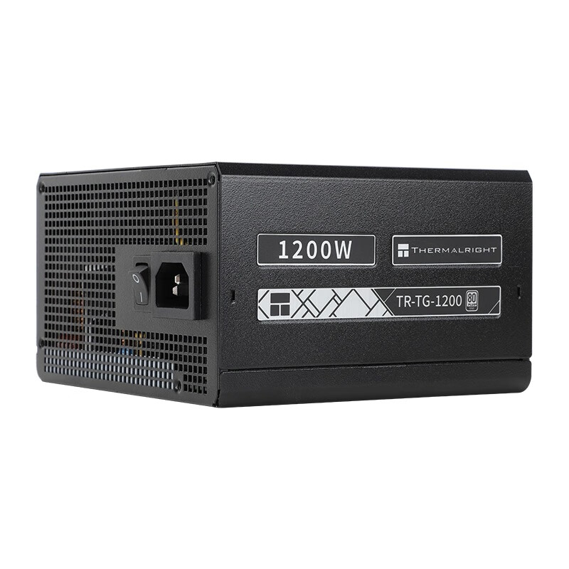 Thermalright TG1200 alimentato - Power Supply 650W recensione e prezzo